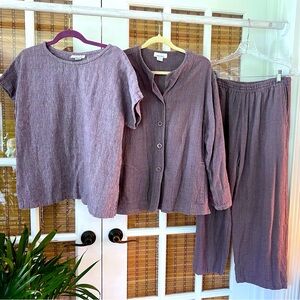 Women’s 3 pc set. Size large. 100% cotton made in India.